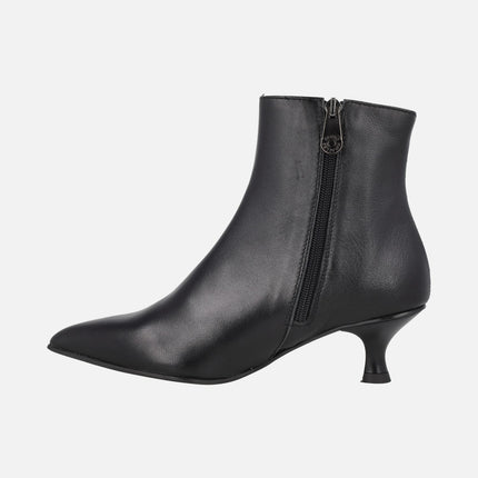 Botines negros de piel Valmiera