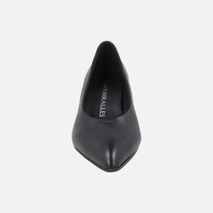 Zapatos negros de piel corte salón Slatina