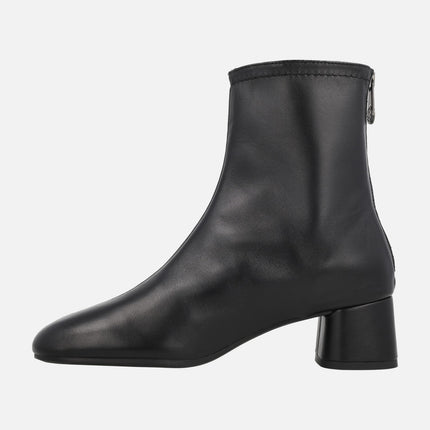 Black Asti leather ankle boots with 5 cm heels