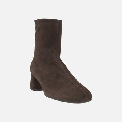 Asti dark brown suede ankle boots with 5 cm heels