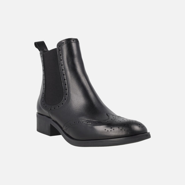 Botines negros de piel para mujer estilo chelsea con picados