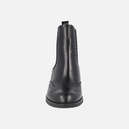 Botines negros de piel para mujer estilo chelsea con picados