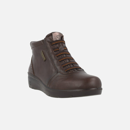 Brown leather ankle boots with Waterproof membrane