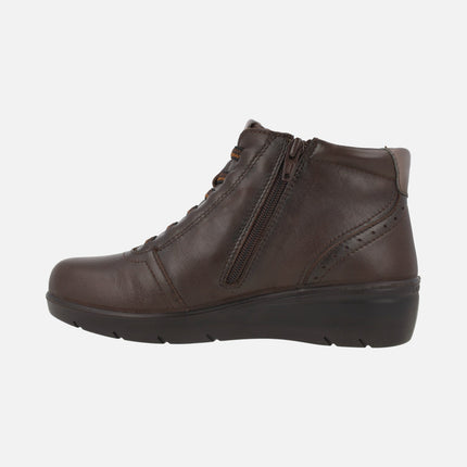 Brown leather ankle boots with Waterproof membrane