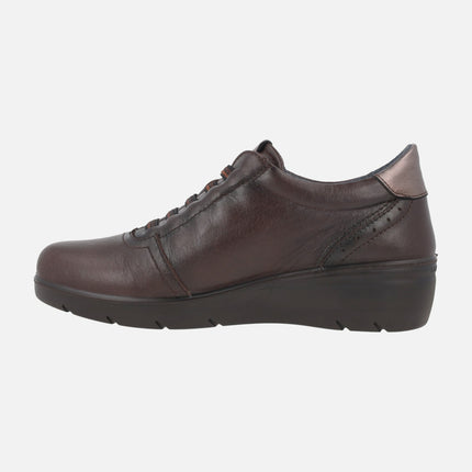 Brown leather sneakers with elastics and Waterproof membrane