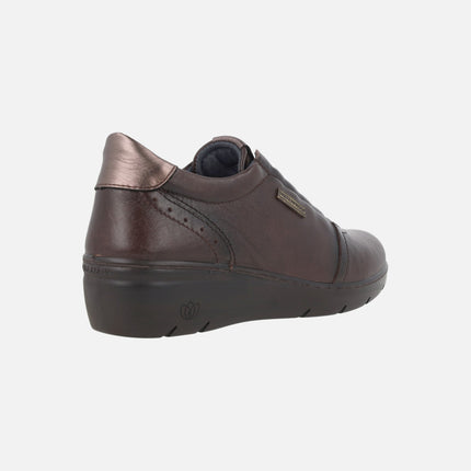 Brown leather sneakers with elastics and Waterproof membrane