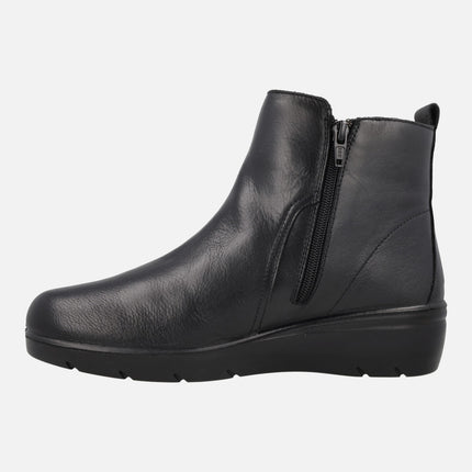Comfort leather ankle boots with bicolor elastics