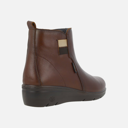Comfort leather ankle boots with bicolor elastics