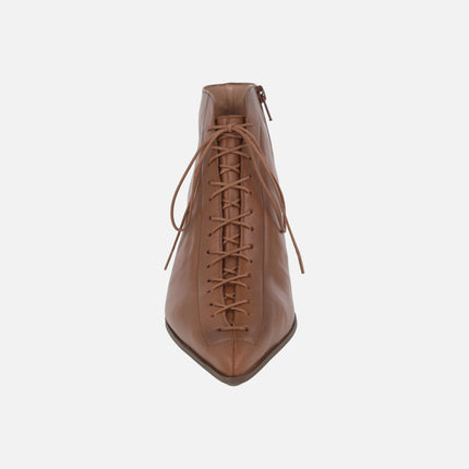 Botines de tacón con puntera afilada y cordones efecto corsé