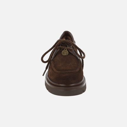 Zapatos náuticos de suela gruesa con adorno de moneda