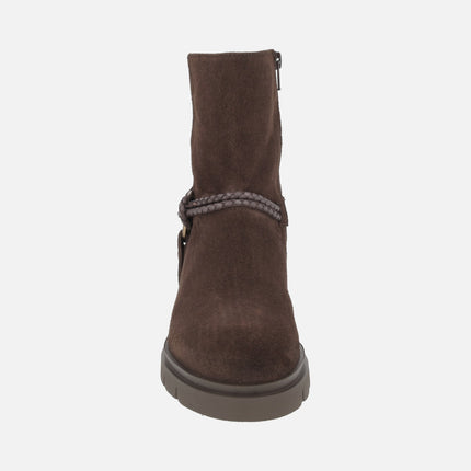 Botines de piel serraje con detalle trenzado y argolla