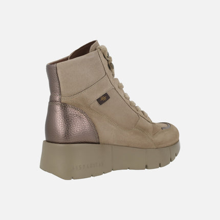 Sporty lace-up ankle boots