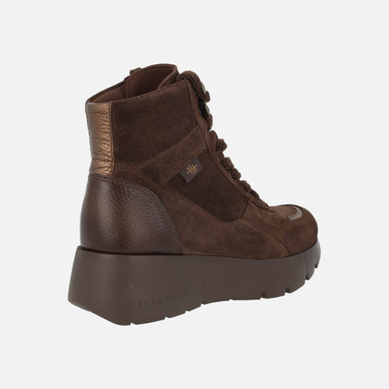 Sporty lace-up ankle boots