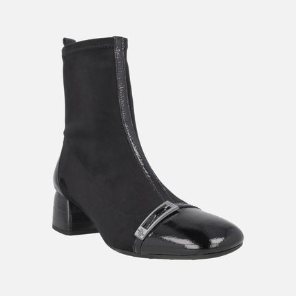 Varsovia Low-heeled ankle boots with elastic leg in black combination 