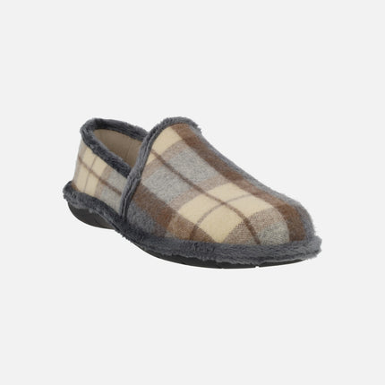 Zapatillas de casa cerradas para hombre en tejido estampado a cuadros