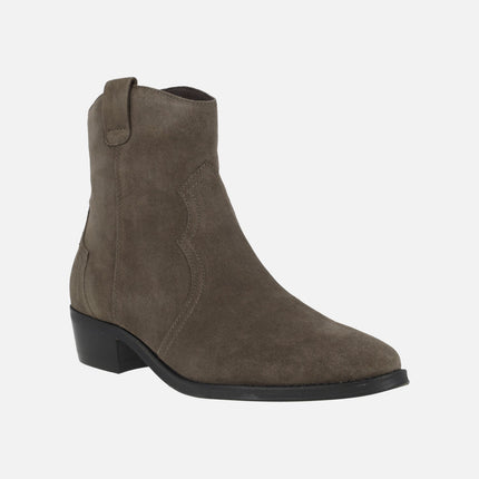 Botines estilo cowboy en piel serraje con tacones bajos AFT CECILE