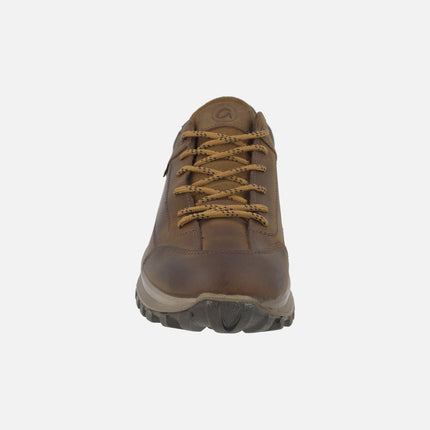 Sports shoes for men with GORE-TEX waterproof membrane