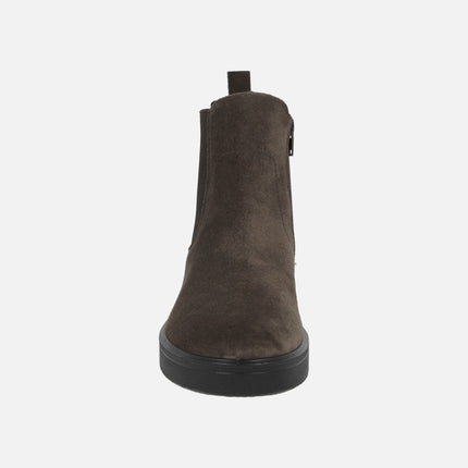 Chelsea style ankle boots in brown suede with GORE-TEX membrane