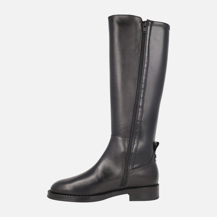 Botas altas de piel negra con parte trasera elástica C-7705