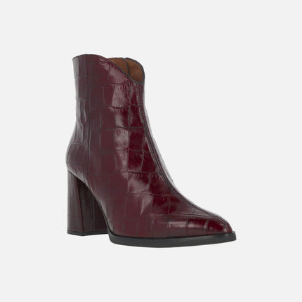 Botines de tacón Aurora 44 en grabado coco