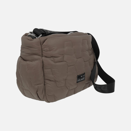 Shoulder bags in quilted fabric