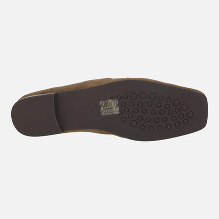 Zapatos de cordones para mujer en ante marrón con frunces