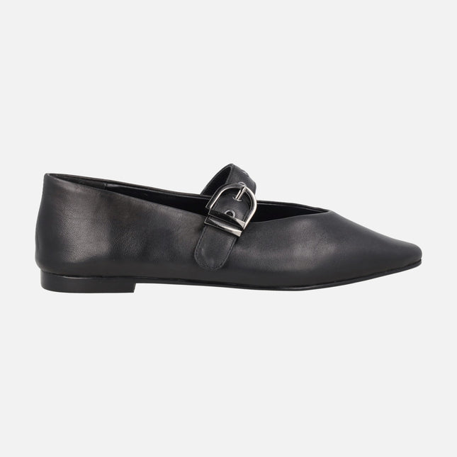 Black leather ballerinas with Mary Jane inspiration bracelet