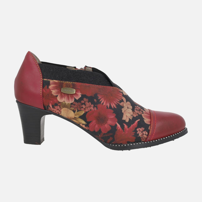 Zapatos de tacón para mujer en piel y tejido burdeos con estampado de flores