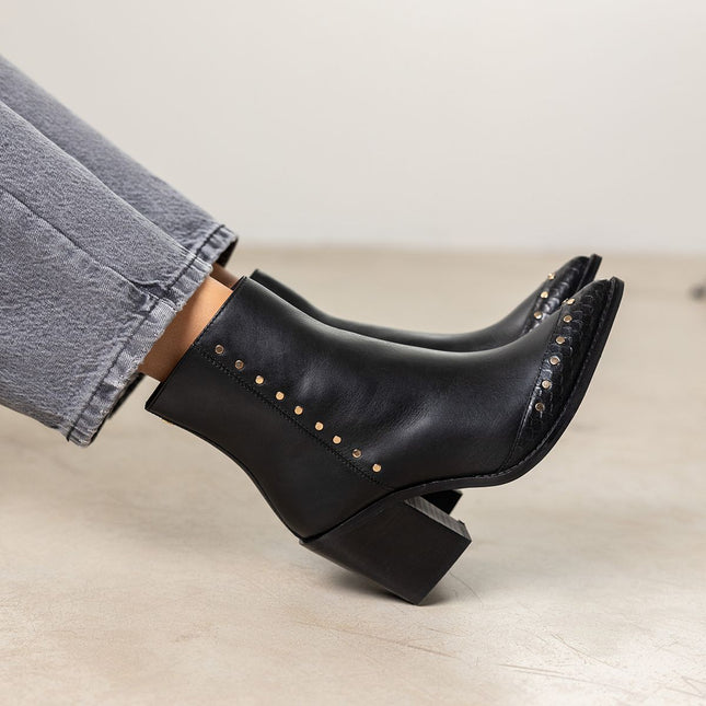 Maissau Black leather ankle boots with studs