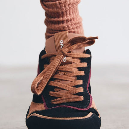 Zapatillas deportivas Barefoot en serraje Pointe