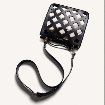 Bolsos bandolera en negro con calados Tacurong