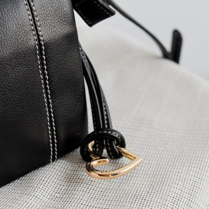 Bolsos bandolera con compartimentos y adorno de corazón