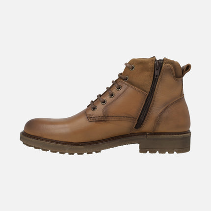 Botas de piel para hombre en color camel con cordones y cremallera