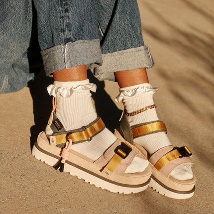 Sandalias para mujer Ugg Goldenstar Wildwood Sand castle