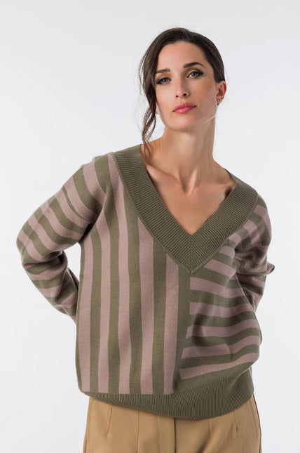 Jersey escotado de punto a rayas beige y kaki