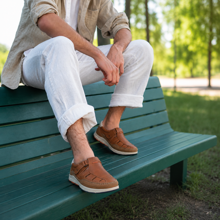 Sandalias de piel para hombre Kai con cierre de velcro