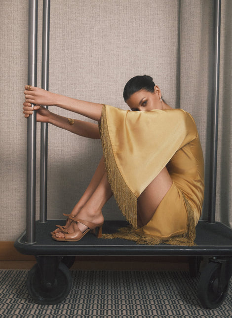 Sandalias destalonadas de piel Rosa con detalle de lazos