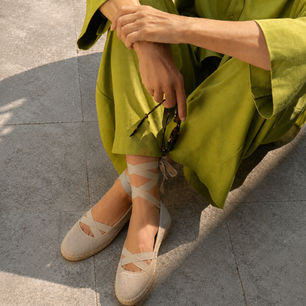 Zapatillas de esparto inspiración ballet con cintas