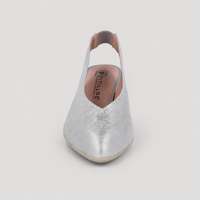 Zapatos corte salón destalonados con tacón bajo