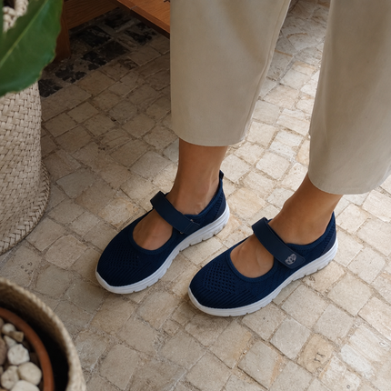 Zapatos deportivos estilo mercedes con cierre de velcro