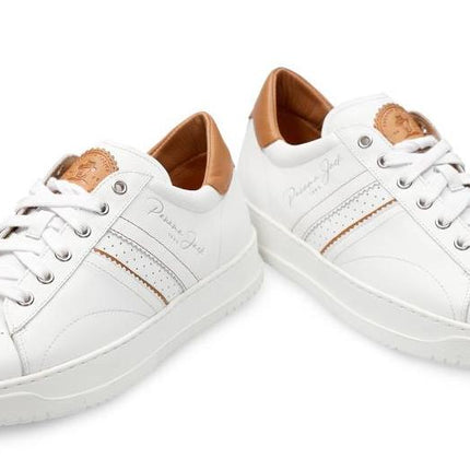 White leather sports for men Game