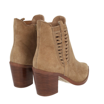 Cowboy -style aina booties in braided detail