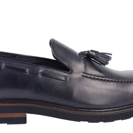 Airplane moccasins in navy blue leather with tassels