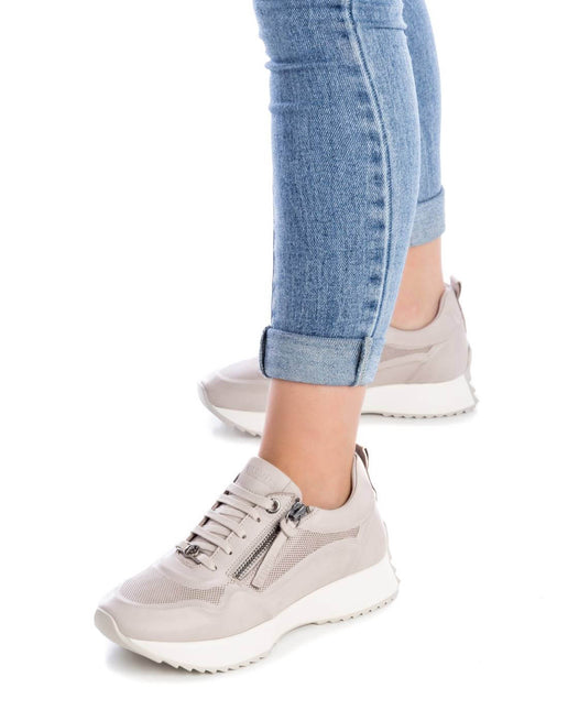 Leather sneakers for women with laces and side zipper
