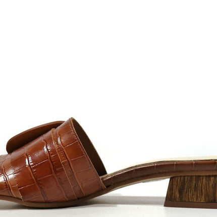 Palas de piel en grabado coco con maxi hebilla de madera - Zapaterías Cortés