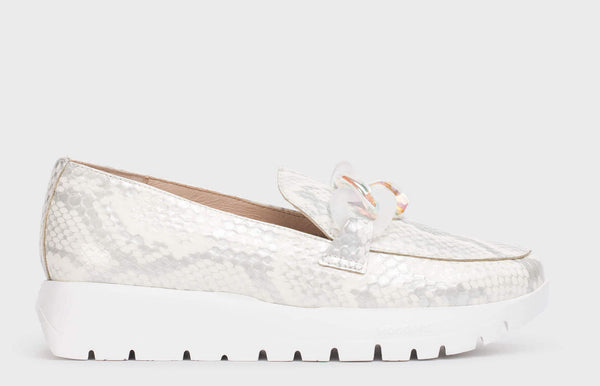 Rose Moccasins in White Snake Leather - Silver