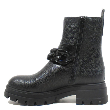 Leather ankle boots with women's chain ornament
