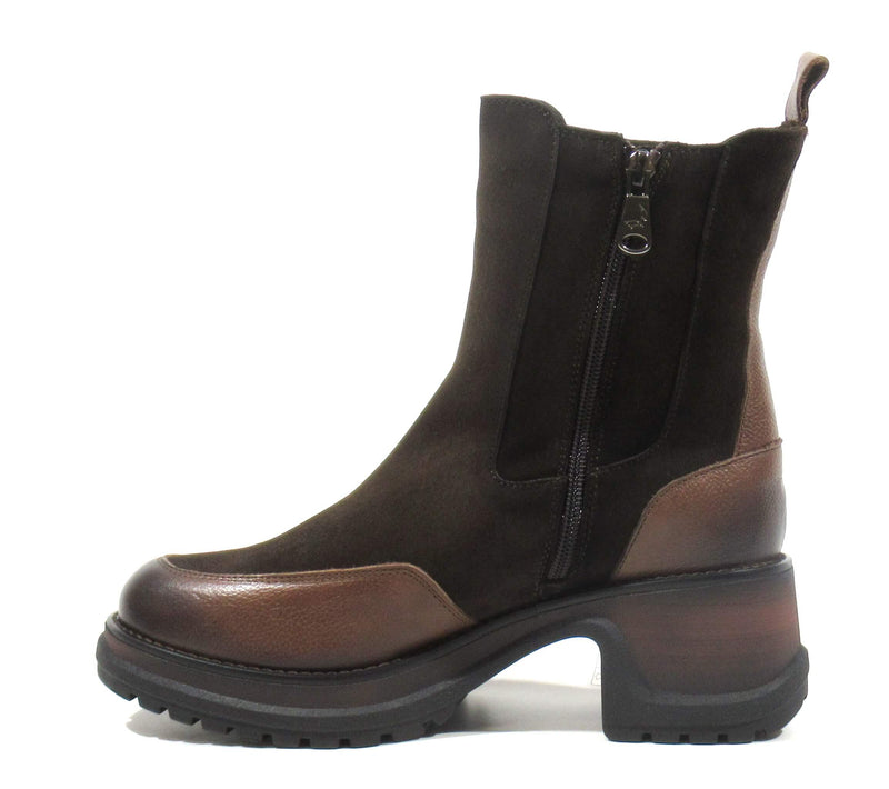 Brown booties combined for women with platform