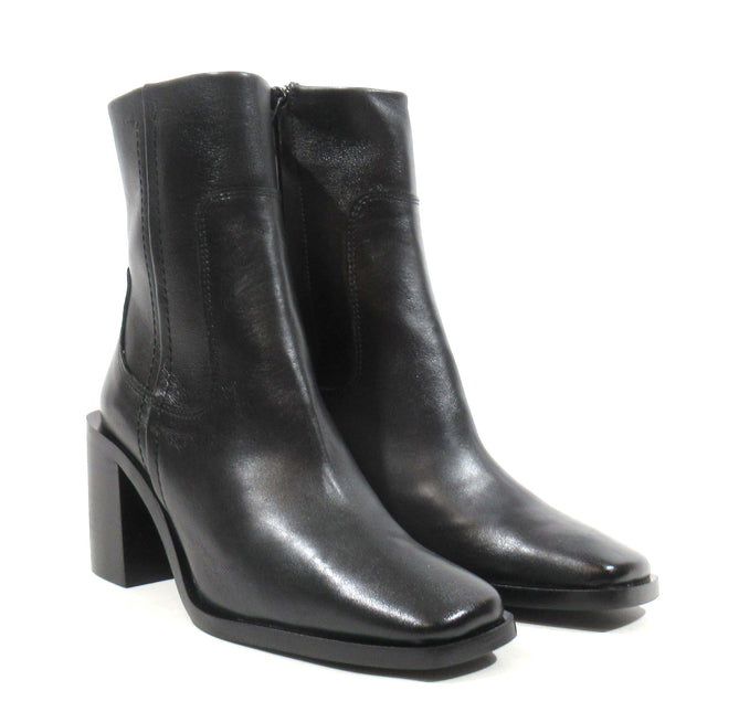 Black Square Hungal Ankle Boots with Theresa Heel