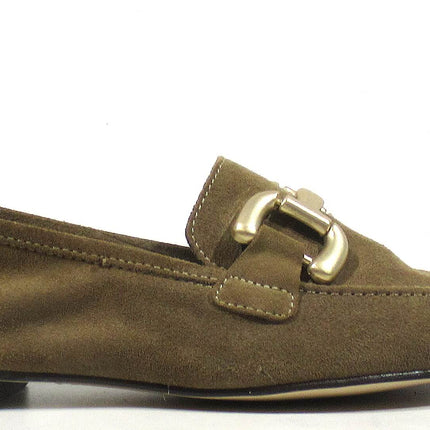 Flat suede moccasins with golden ornament